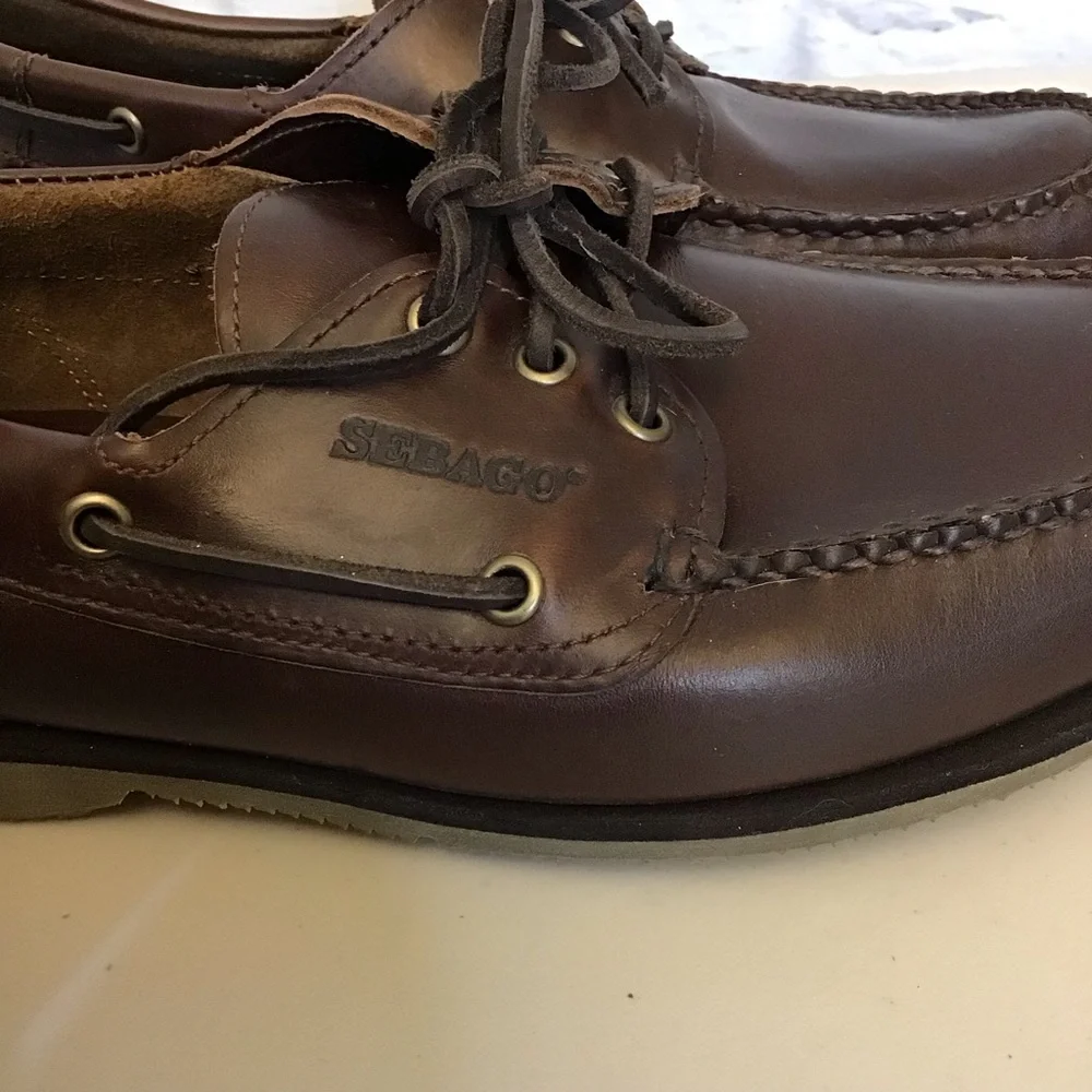 Sebago 9 (5E) Men’s Classic Brown Leather Boat Shoes Slip Ons Extra Wide Width